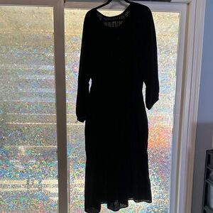 Old Navy Black Long Sleeve Dress